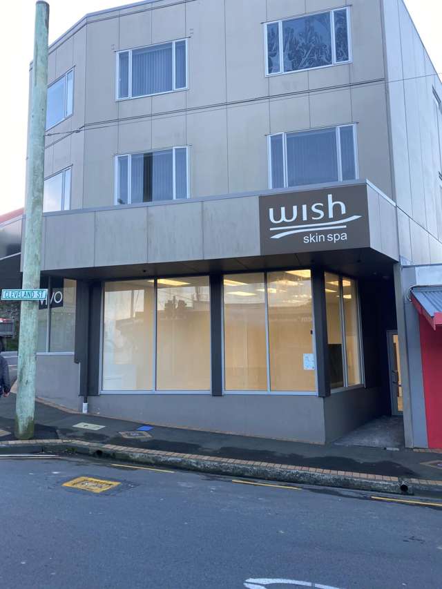 Popular Retail Space