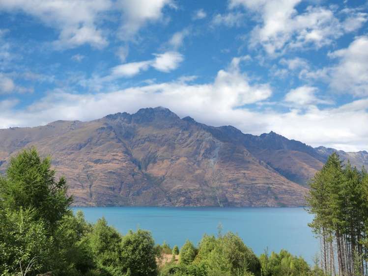 8 Corsican Drive Ben Lomond_12