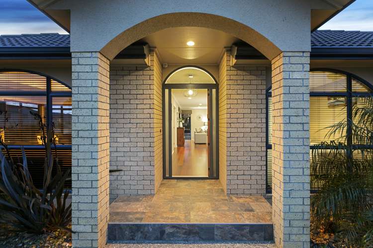 63 Moyrus Crescent East Tamaki Heights_5