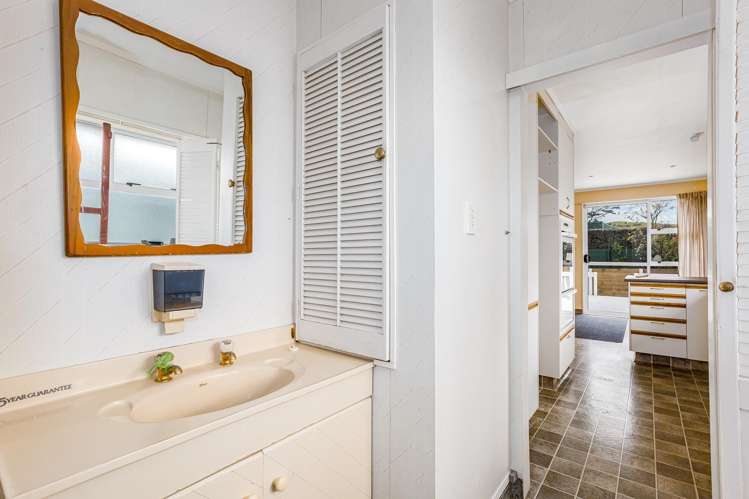 56 Owhiti Street Titahi Bay_22