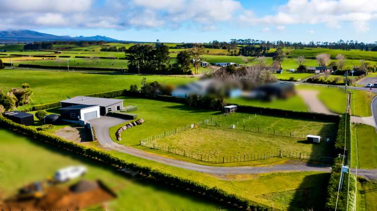 427 Cardiff Road Pembroke_18