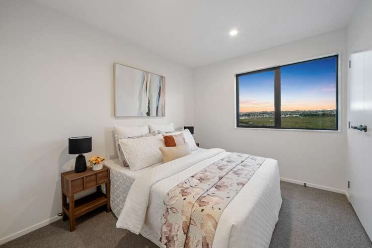 3/3 Firebrick Way Hobsonville_11