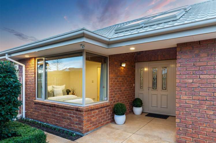 1 Becmead Drive Harewood_32