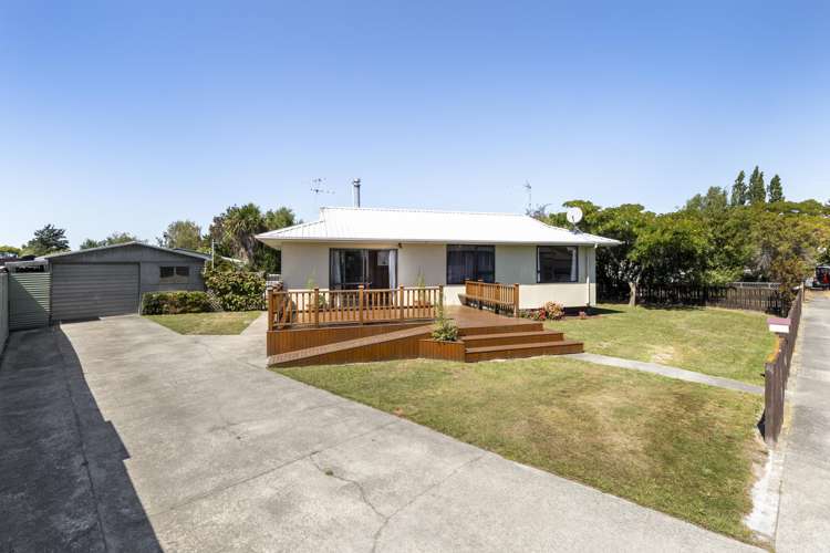 3 Saul Lane Springlands_13