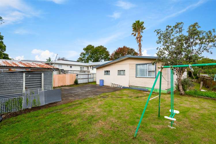 127 Henderson Valley Road Henderson_7