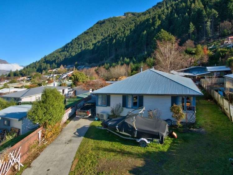 7 Johnson Place Queenstown_17