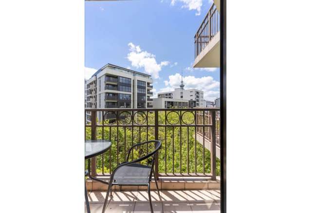 605/100 Greys Avenue City Centre_3