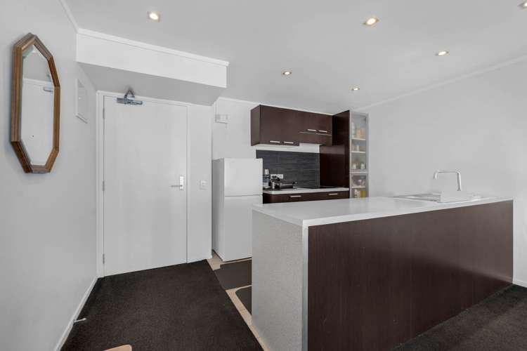 702/47 Hobson Street City Centre_5