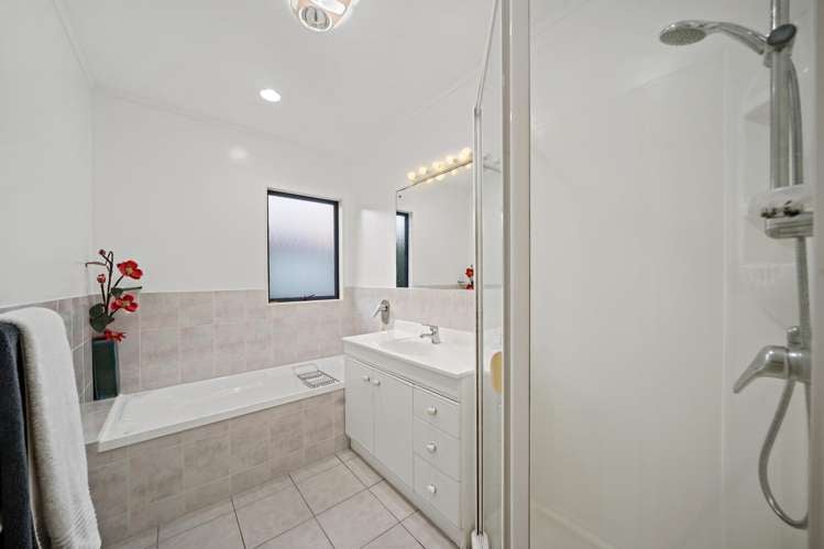 22 Hogarth Rise West Harbour_17