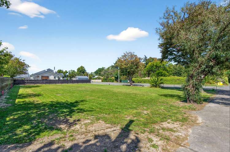Lot Lots 1,2 and 3/- 23 Hogg Crescent Masterton_10