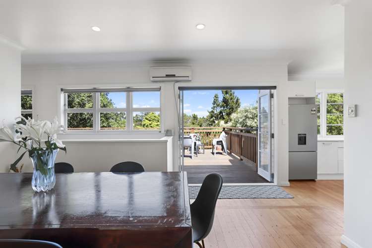 234 Godley Road Titirangi_6