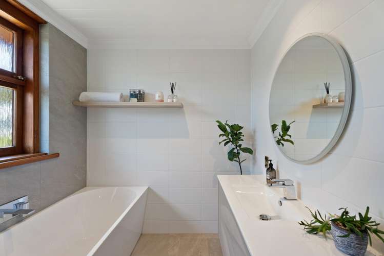 97A Hutchinson Avenue New Lynn_14