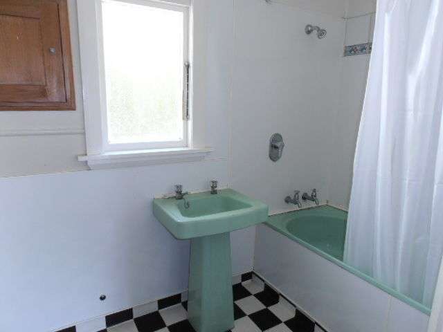 8 Locking Street Nelson South_4