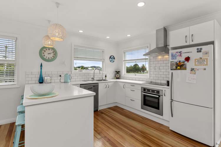 10 Tahuna Avenue Raglan_9