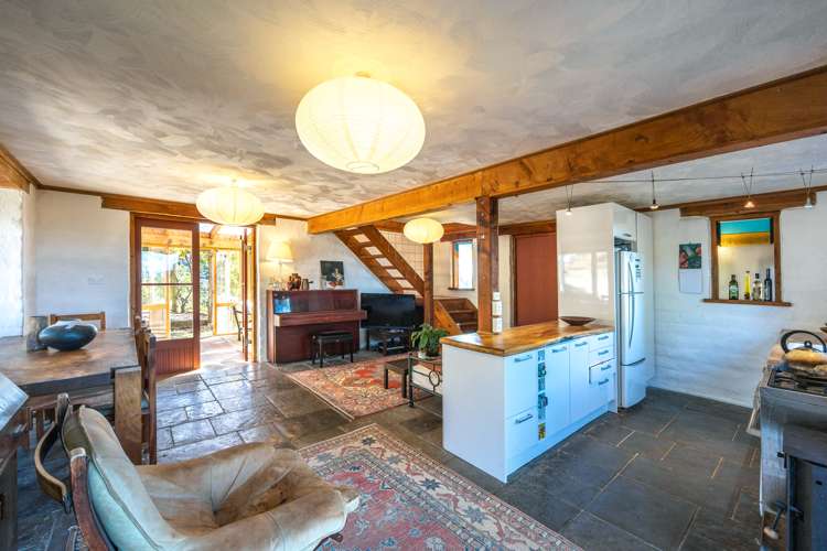 175 Orapiu Road Waiheke Island_9