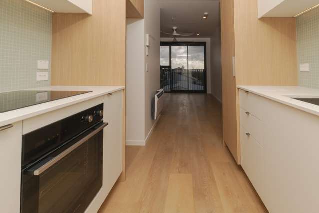 201/2 Finch Street Morningside_3