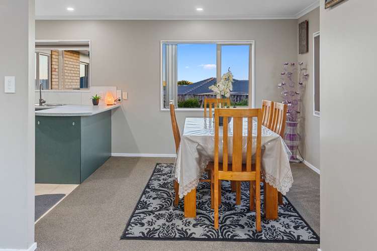 51 Prangley Avenue Mangere_13