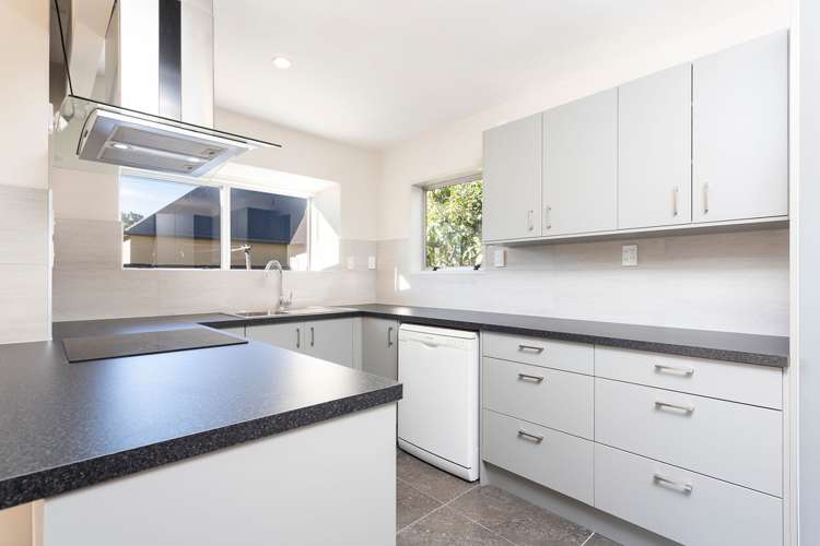 2/15 Jamell Place Avonhead_6