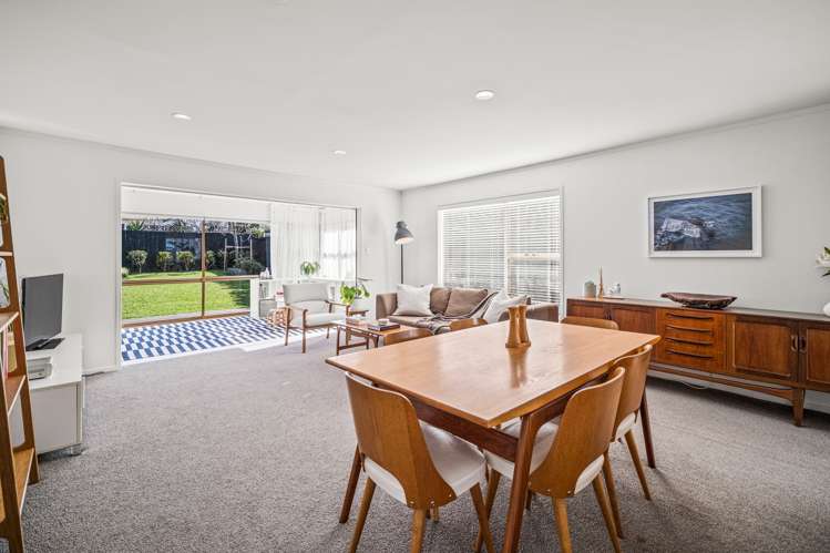 98 Huia Road Point Chevalier_11