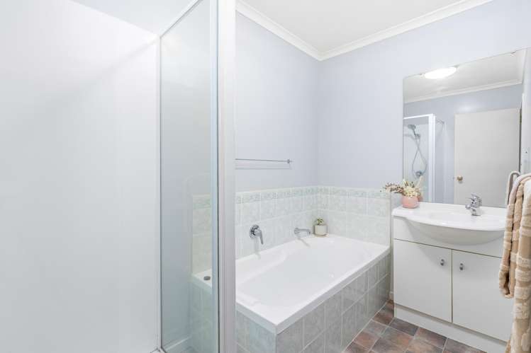 12 Drummond Drive Ranui_16