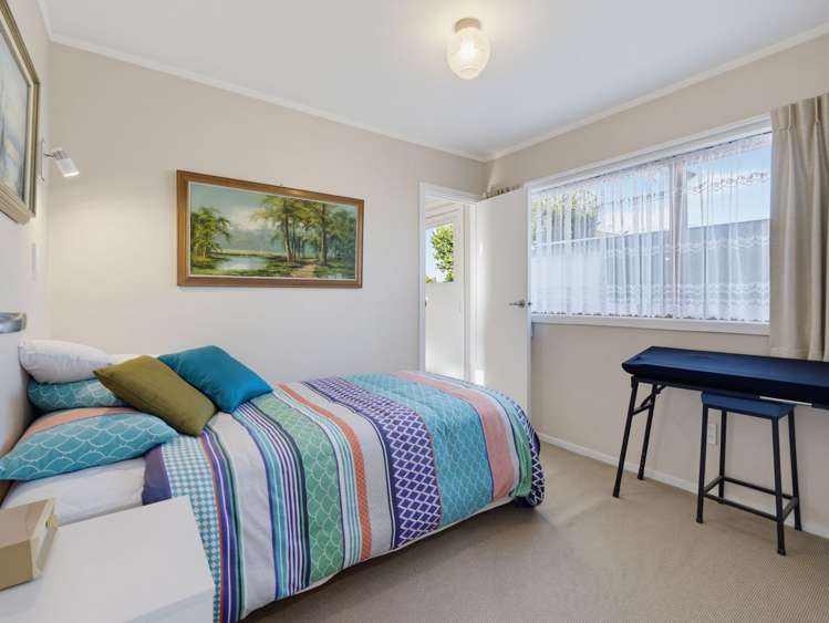 2/18 Glengowan Place Conifer Grove_10