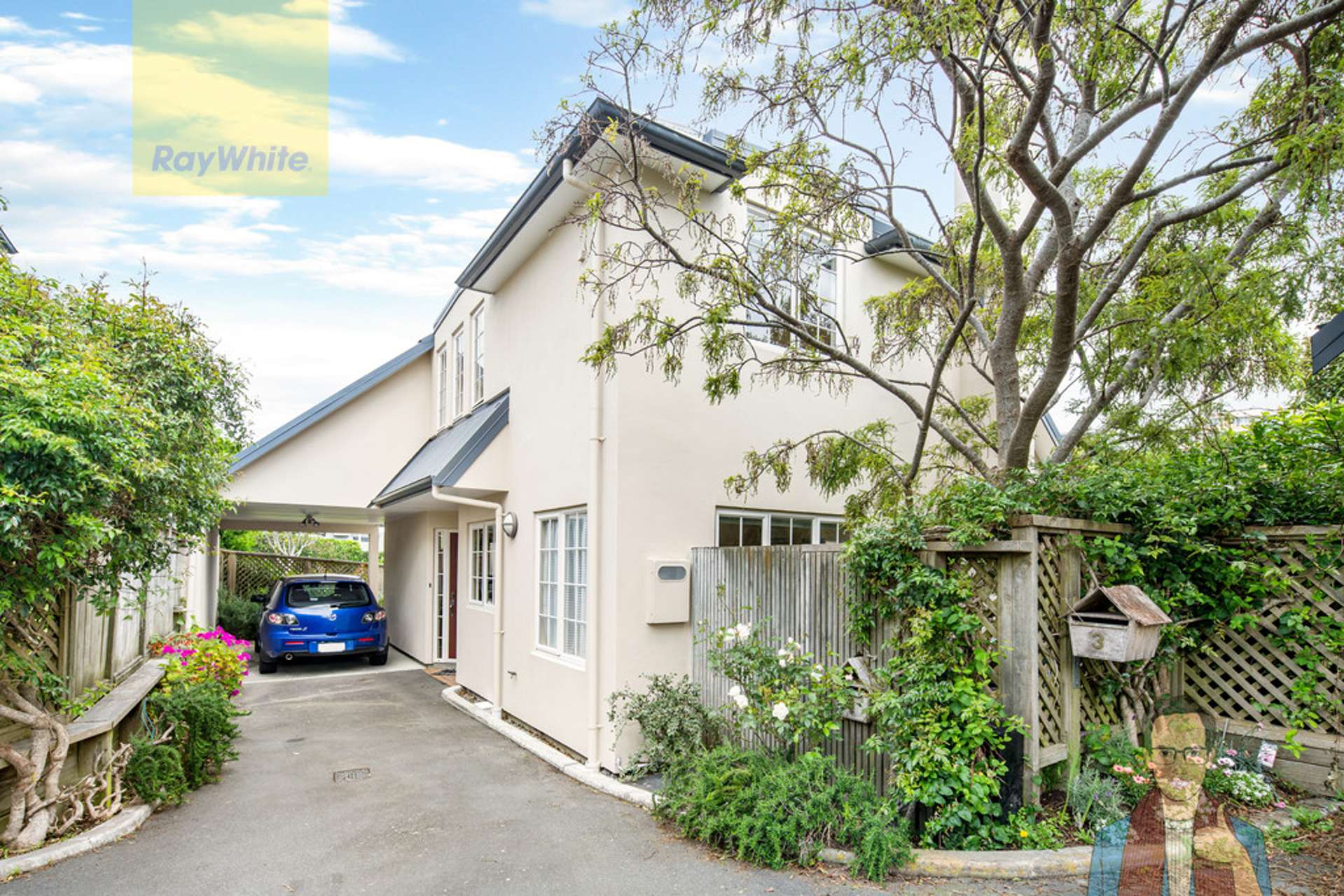 4/5 Hawtrey Terrace Johnsonville_0