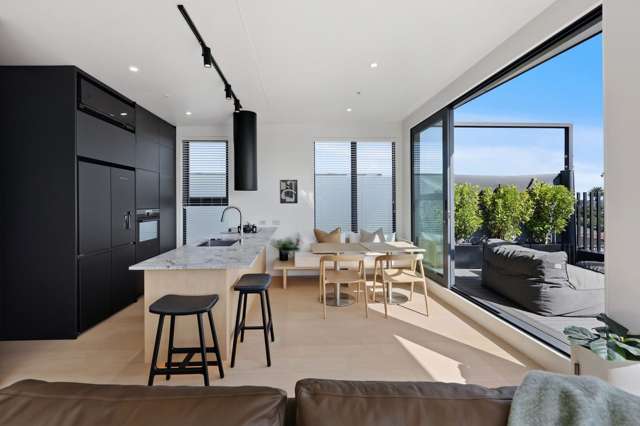 Epsom - Premium Penthouse