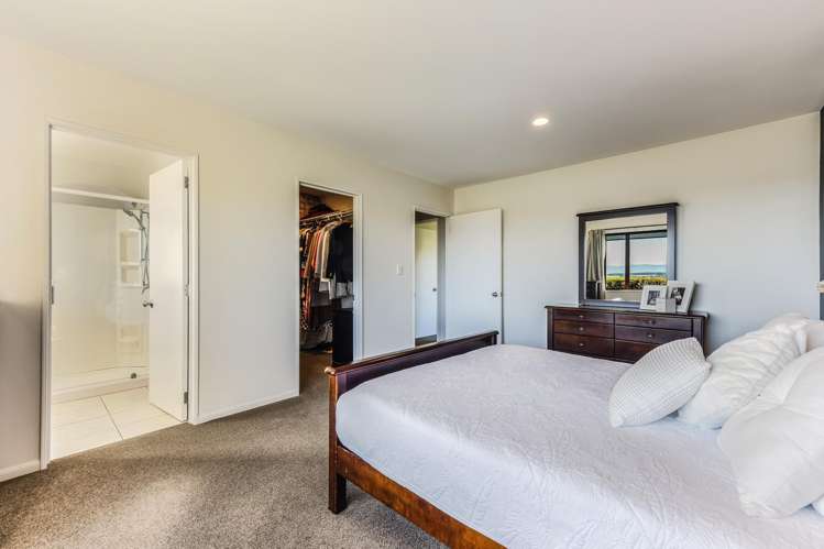 8 Cheshire Place Stoke_16