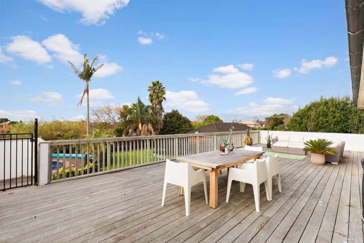 72a Lake Road Narrow Neck_6