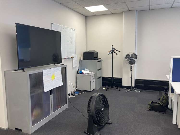 Level 2, Suite 3, 29 Waterloo Road Lower Hutt_4