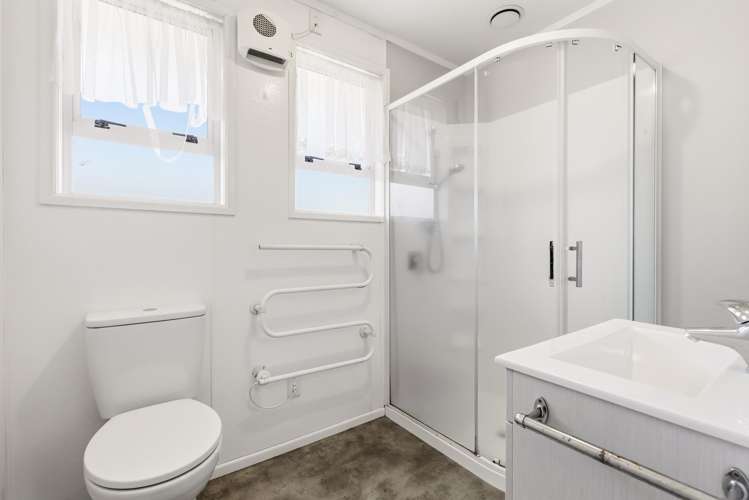 8 Paehoro Grove Turangi_10