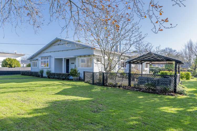 83 Queenwood Road Levin_18