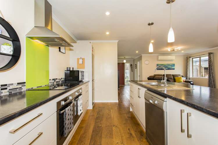 7 Kowhai Street Oxford_4