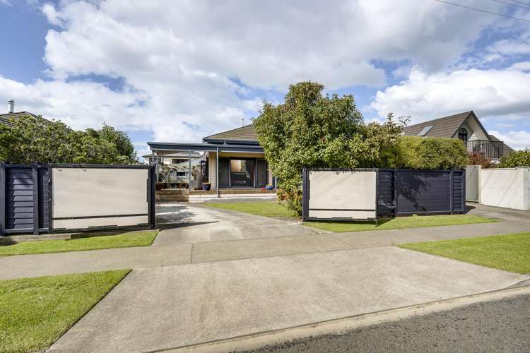 361 Church Road Greenmeadows_19