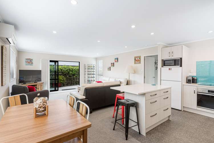 105b Moore Place Whangamata_11