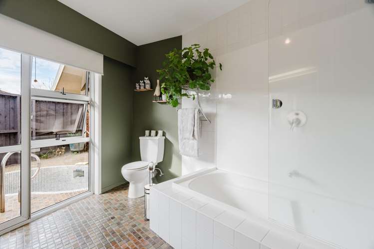 62 Garnett Avenue Forest Lake_11