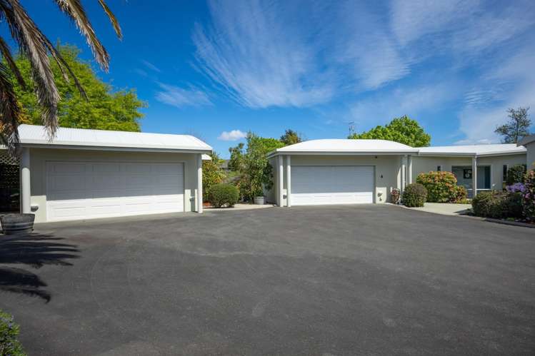 4 Marchwood Grove Richmond_21