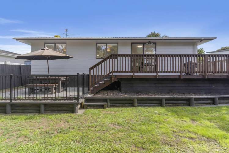 2/63a Colwill Road Massey_25