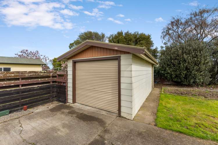 35 Shelton Place Feilding_19