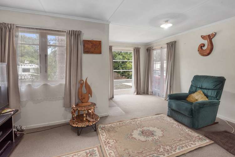 88 Great North Road Kamo_10