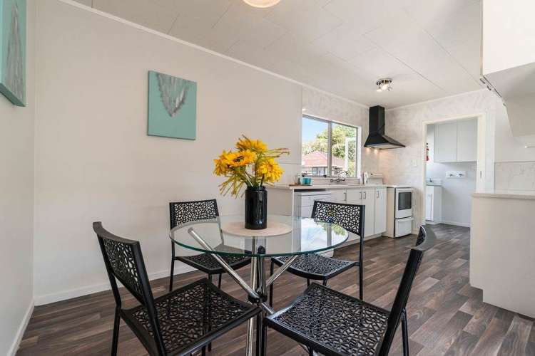 2/25 Kervil Avenue Te Atatu Peninsula_4