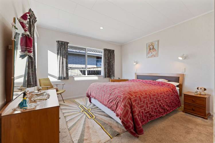 2/174 Spa Road Taupo_10