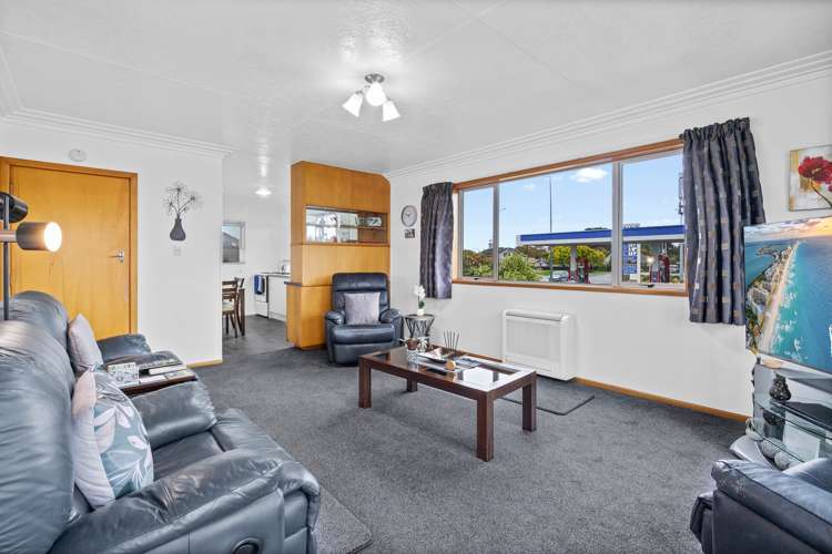 62 Saint Andrew Street Windsor_5