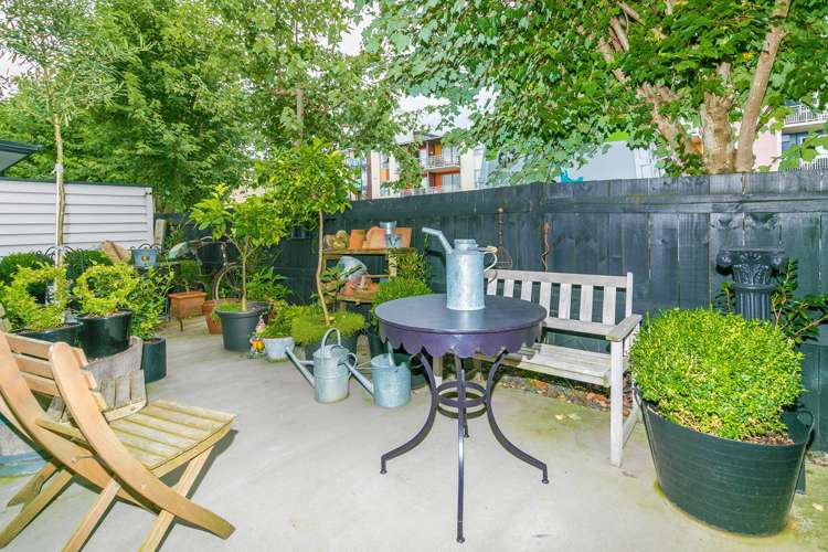 2b Macdiarmid Road Beerescourt_18