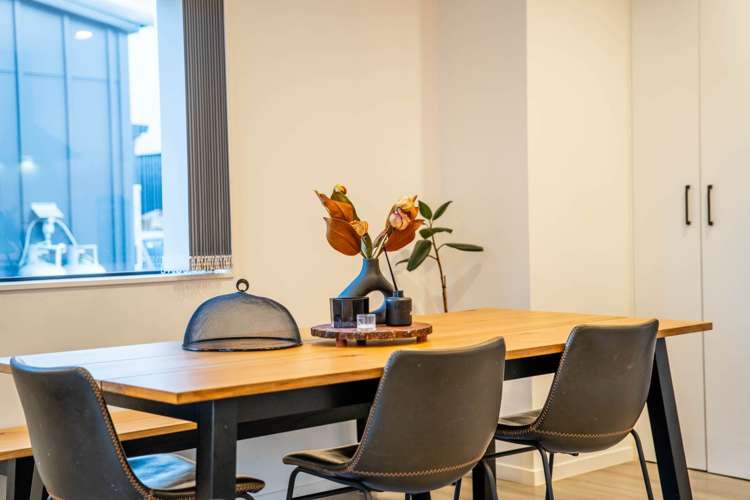 63 Black Beech Crescent Takanini_9