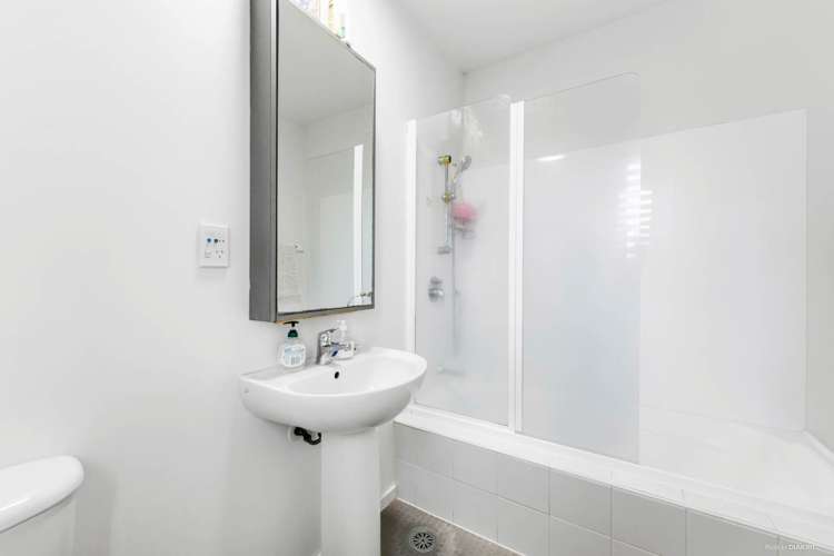 6 Albionvale Road Glen Eden_7