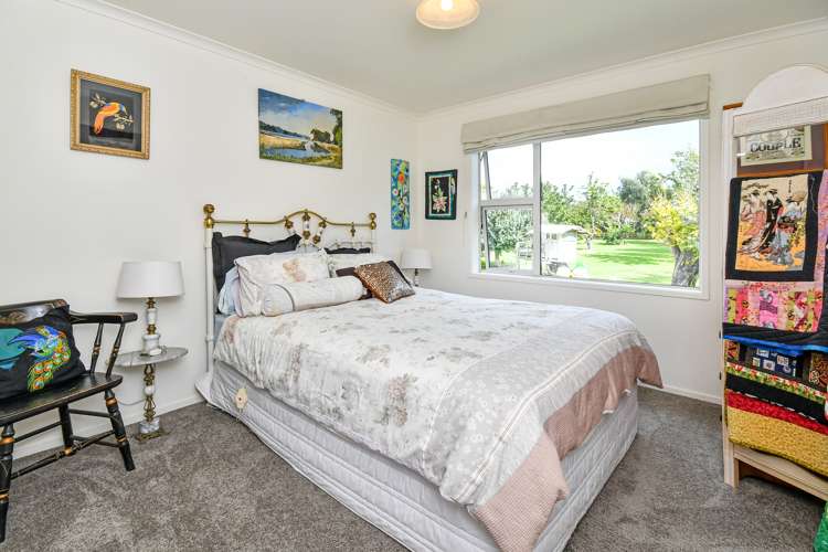 4 Pukekereru Lane Whakatiwai_14