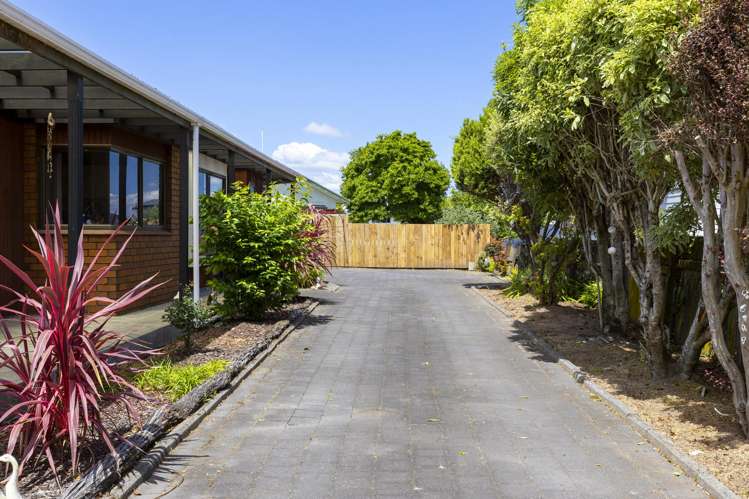 85 Rifle Range Road Central_21