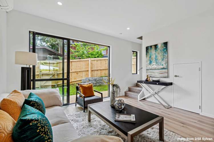 3/58 Sylvan Crescent Te Atatu South_8