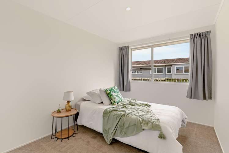 154 Brecon Road Stratford_15